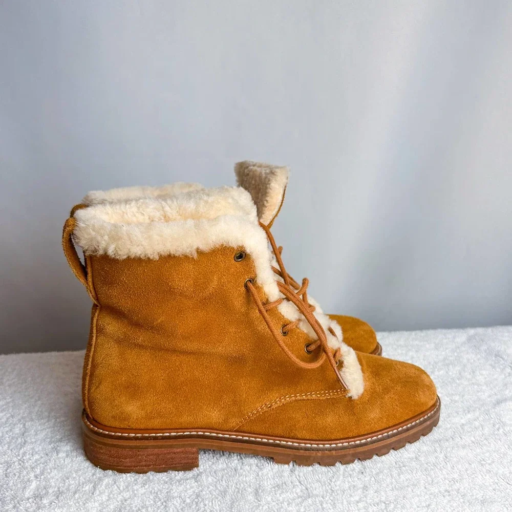 MADEWELL The Clair Lace-Up Boot in Shearling-Lined Suede - Picture 5 of 10